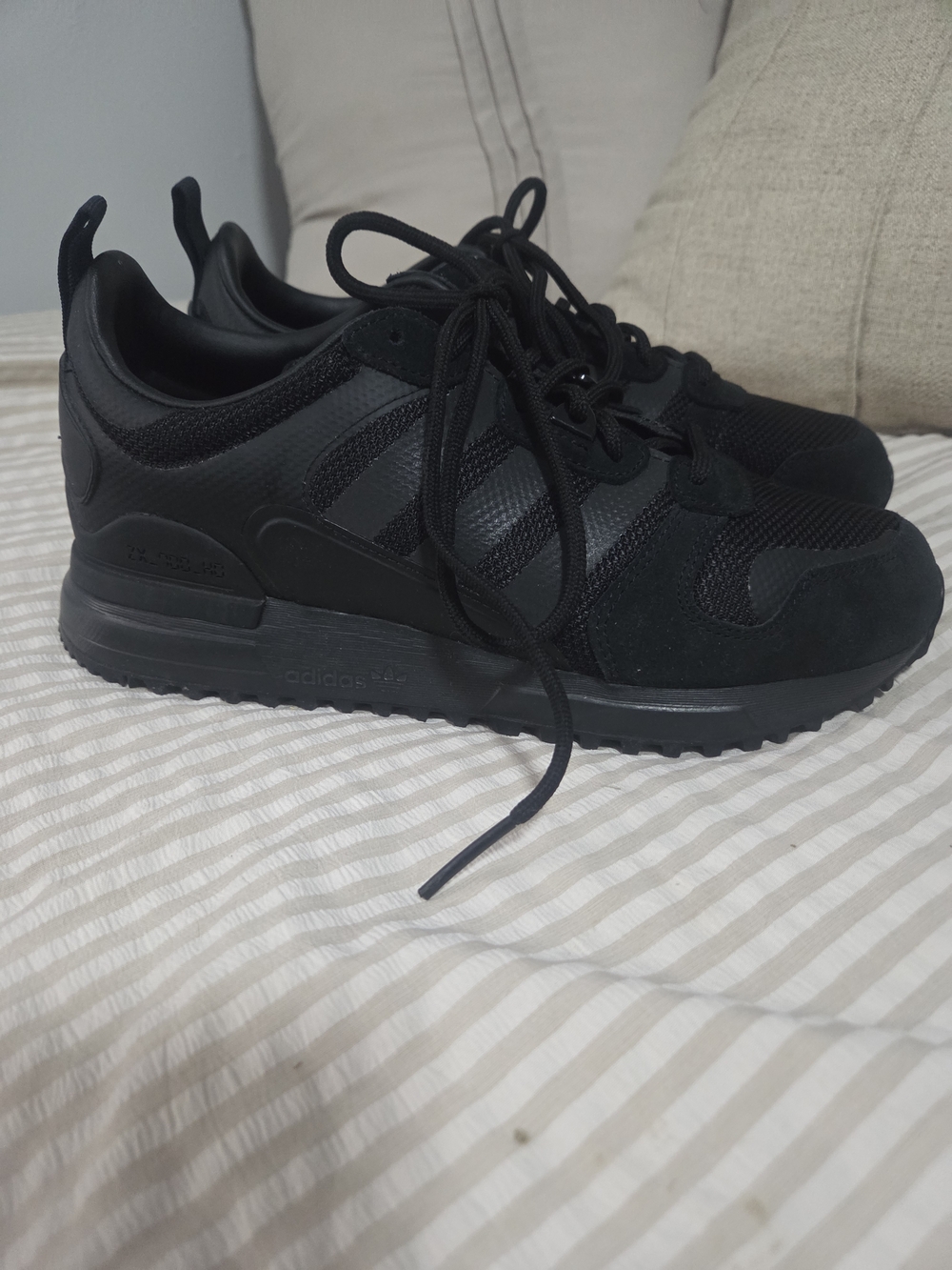 Adidas Men’s ZX Black Athletic Sneakers